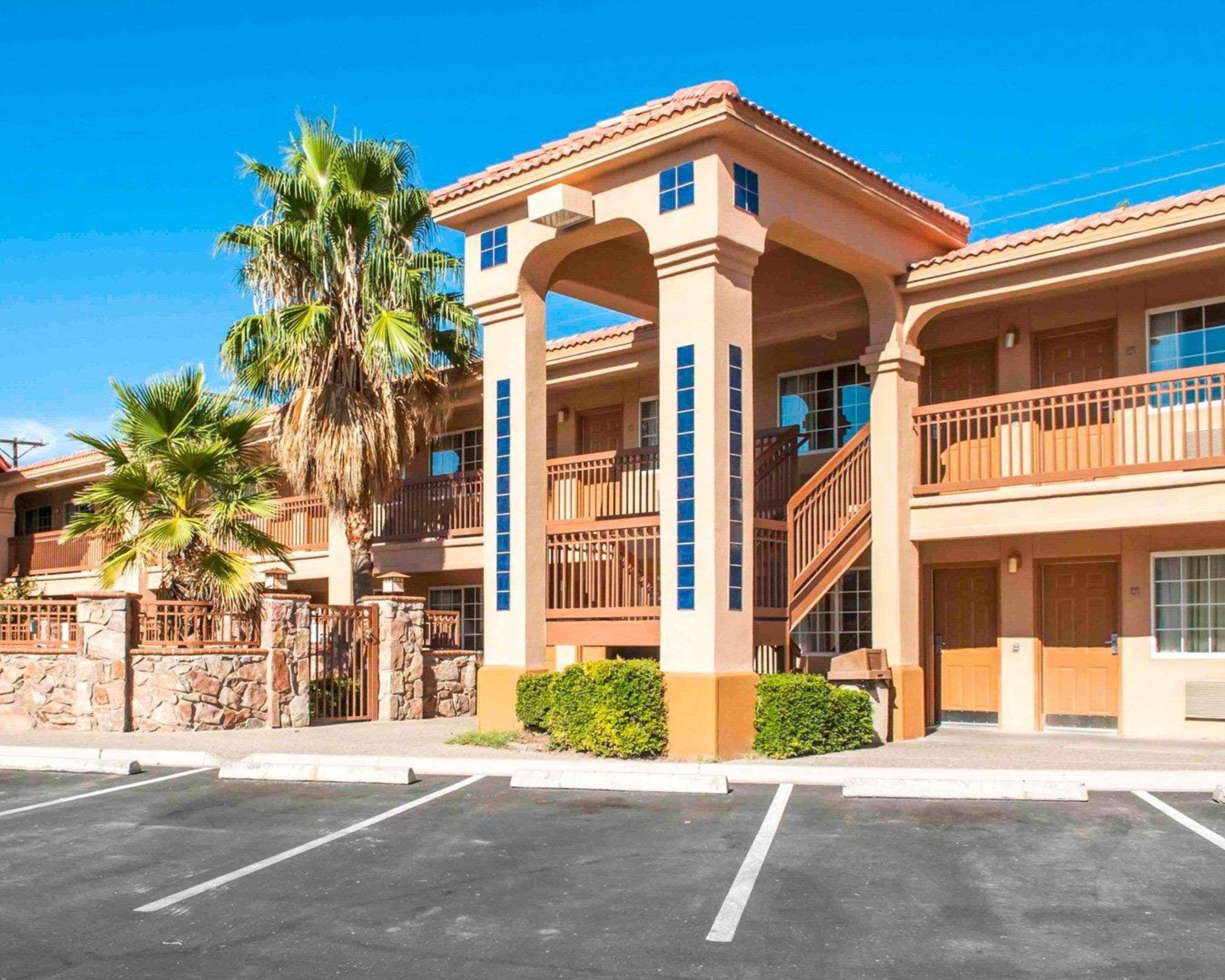 Quality Inn & Suites Las Cruces - University Area Eksteriør bilde