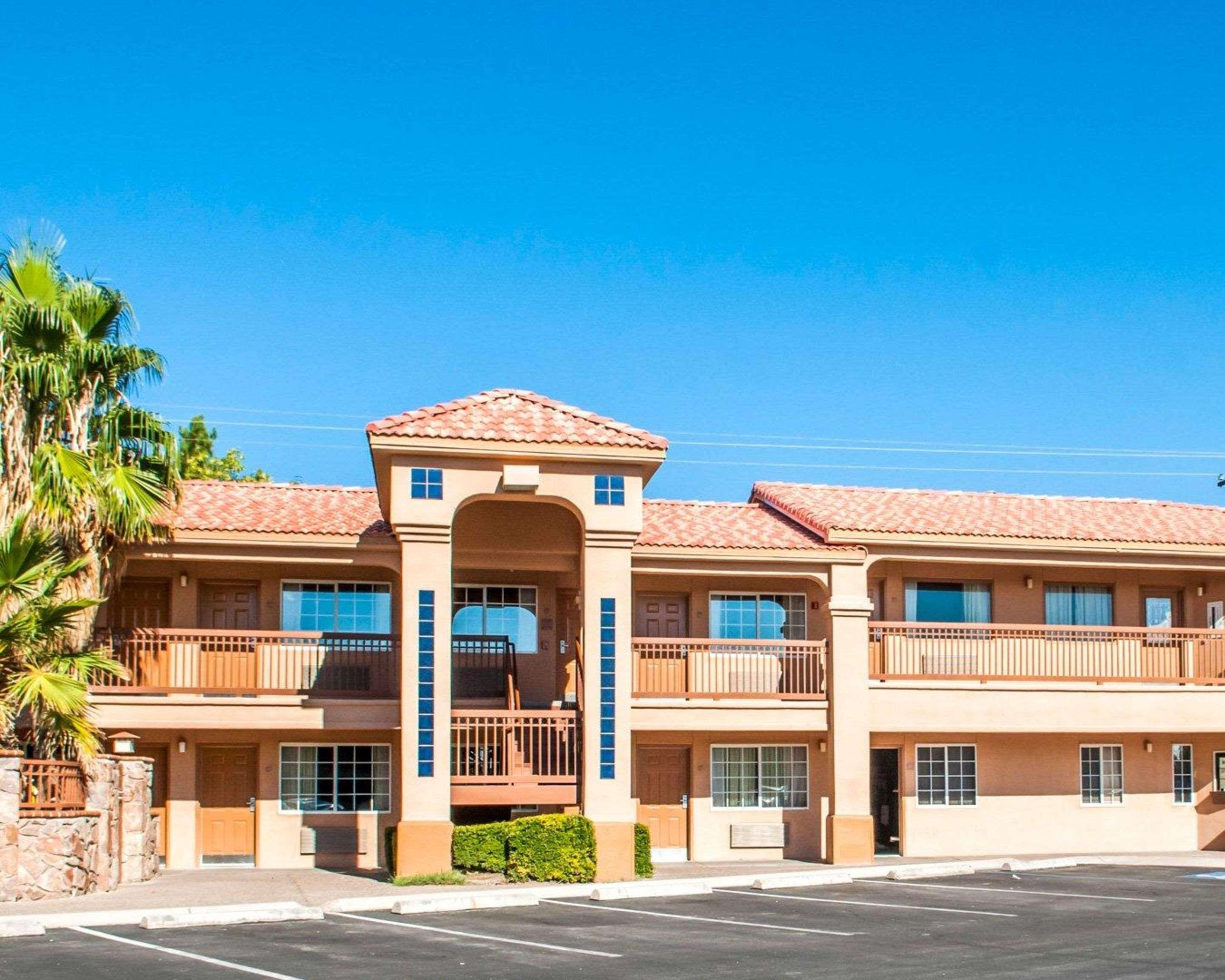 Quality Inn & Suites Las Cruces - University Area Eksteriør bilde