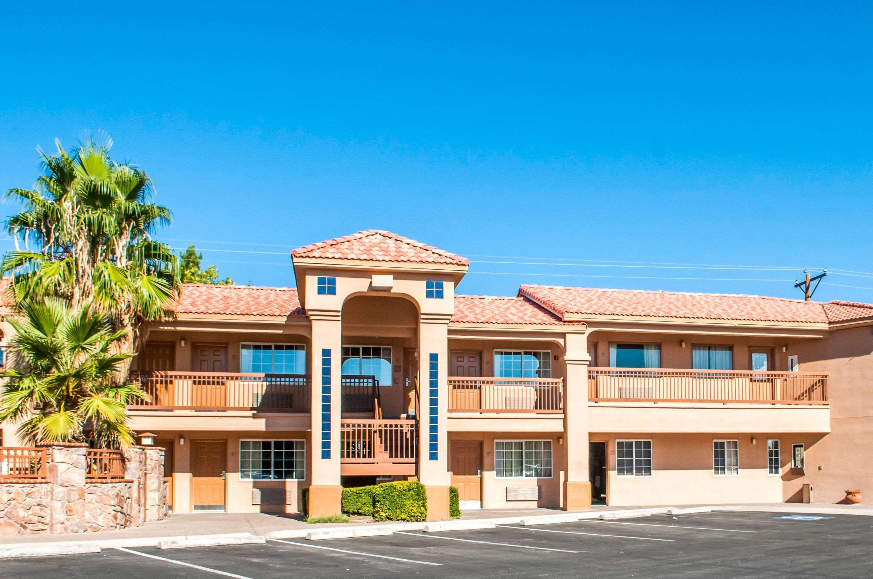 Quality Inn & Suites Las Cruces - University Area Eksteriør bilde